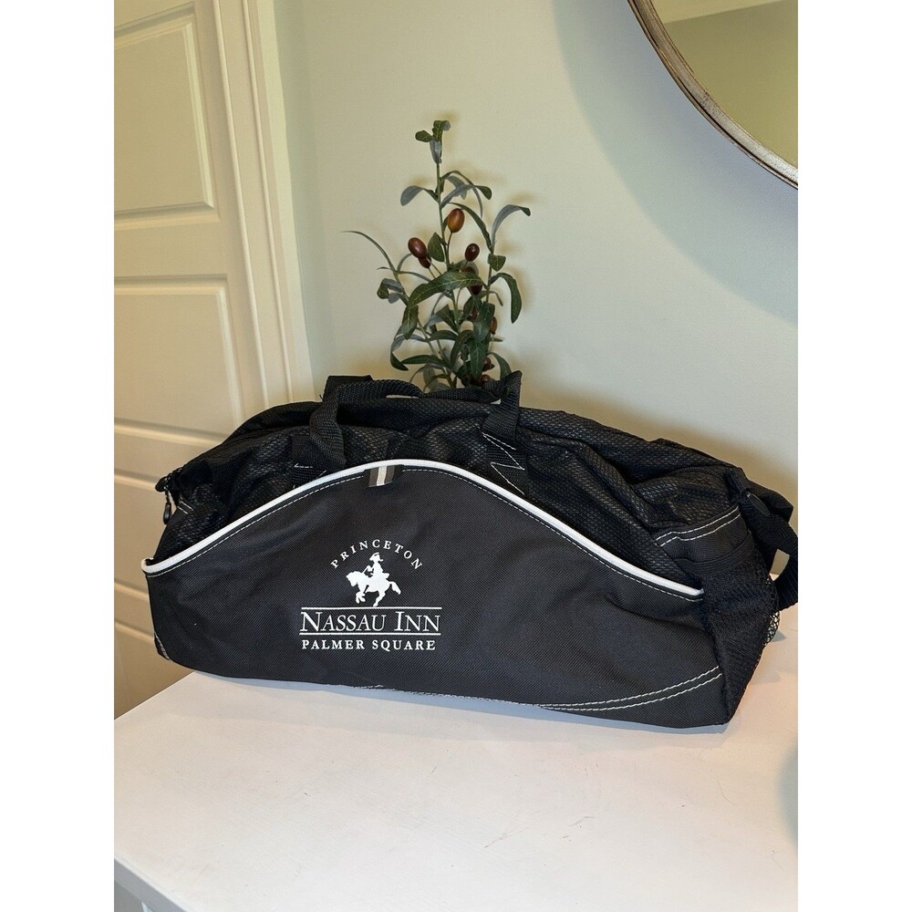 Vintage Nassau Inn Palmer Square Princeton Black Travel Gym Duffle Bag